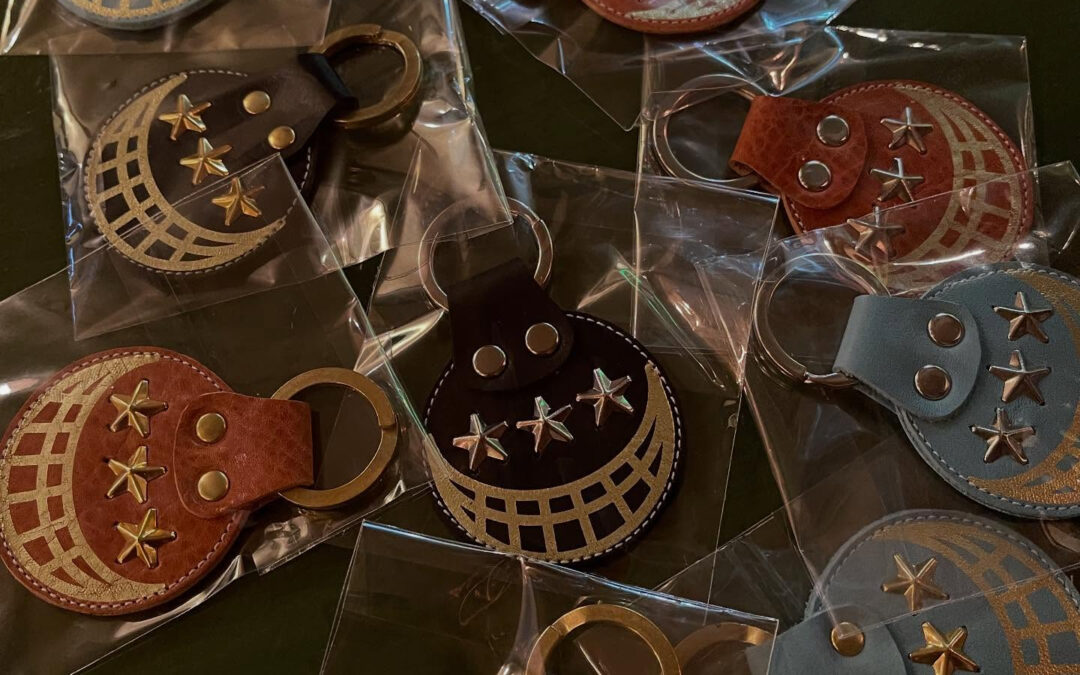 昔販売してたお店のロゴのキーホルダー